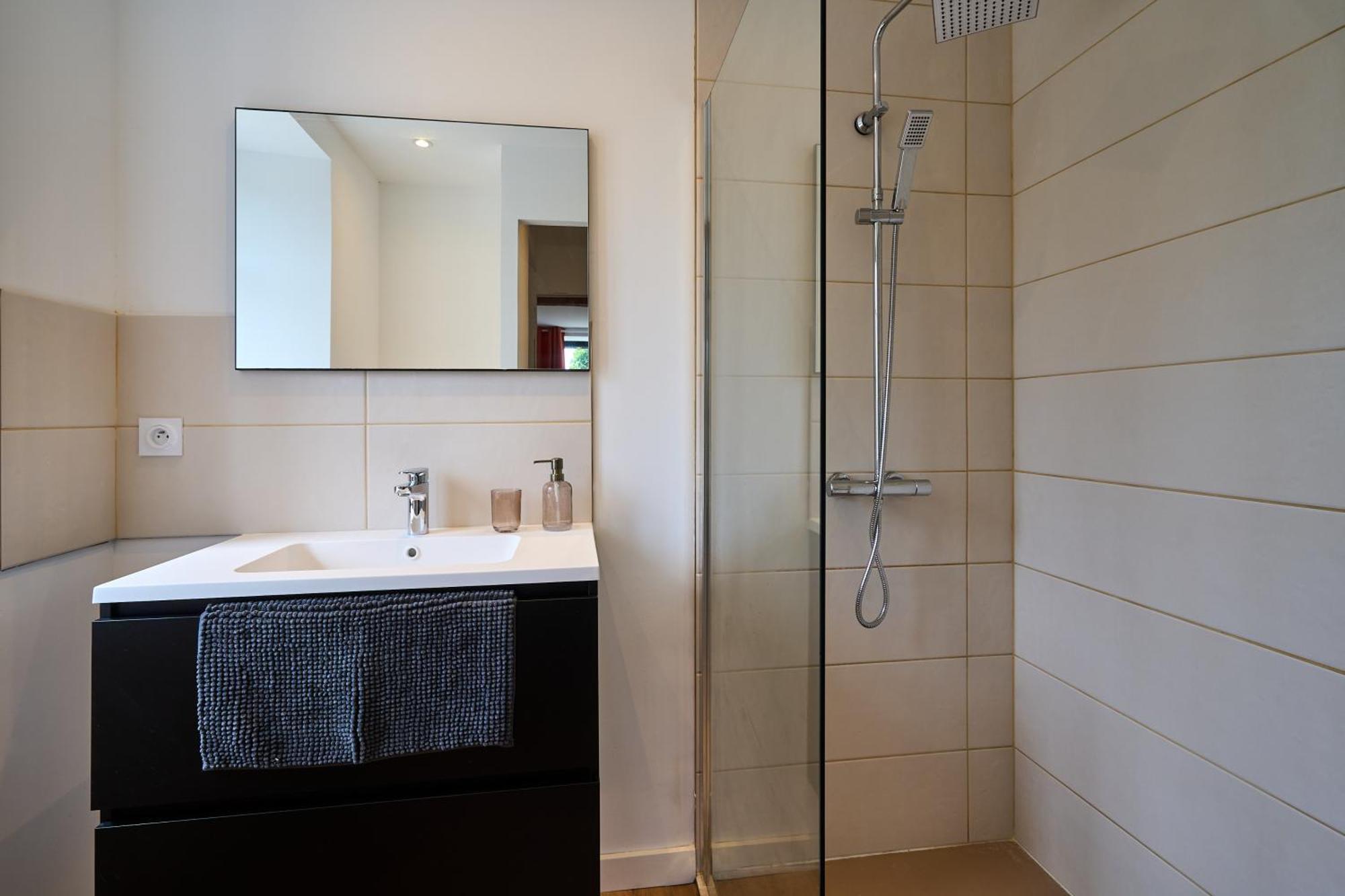 Le Rempart Harmonieux - Triplex Au Pied De La Cite Apartment Carcassonne Bagian luar foto